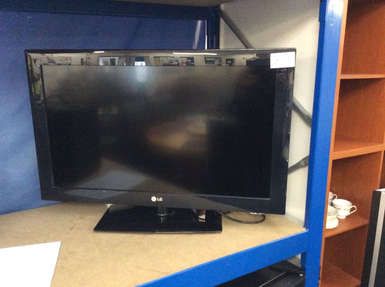 LG 32 inch TV #62251 £60