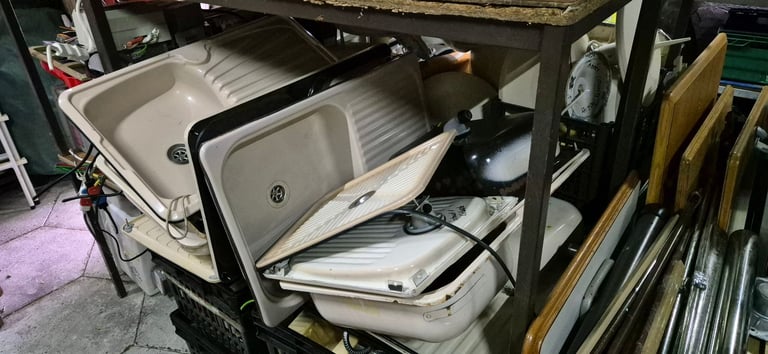 CARAVAN BREAKER used camper caravan motorhome parts.