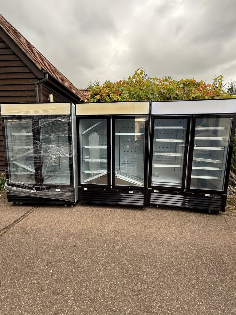 Commercial upright fridge or freezer display for shop cafe supermarket 