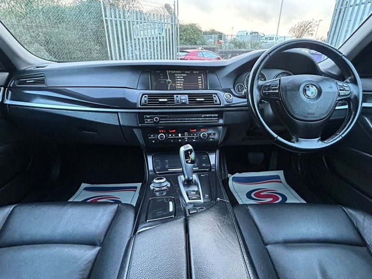 2011 60 BMW 5 SERIES 3.0 523I SE TOURING 5DR PETROL STEPTRONIC EURO 5 (204 PS)