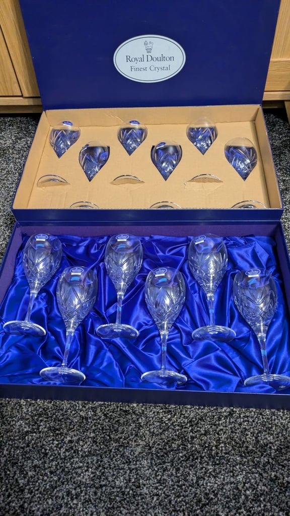 image for Royal Doultan Juliet Crystal Wine Glasses 