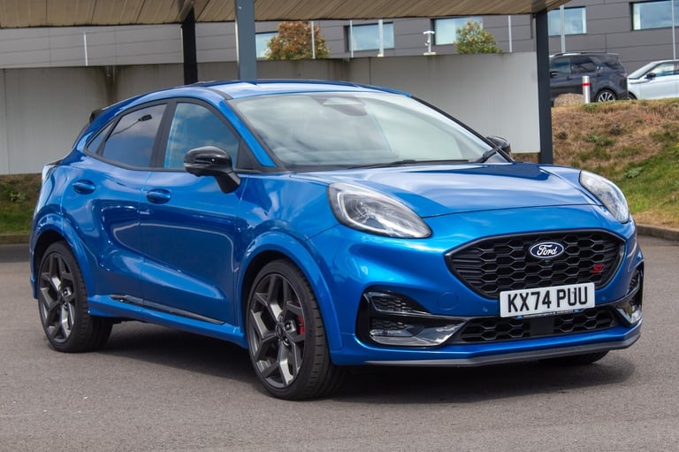 image for 2024 Ford Puma 1.0 EcoBoost Hybrid mHEV ST 5dr DCT Hatchback Petrol Automatic