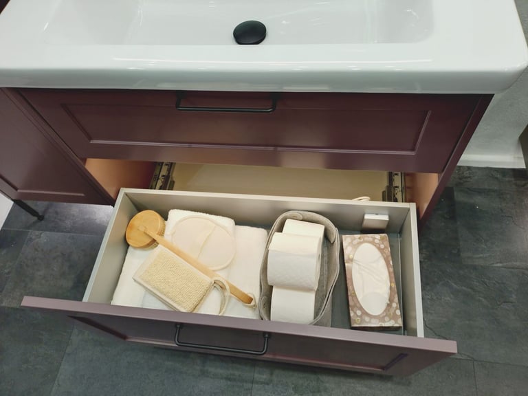 Dansani Luna 80cm Vanity Set Chalky Plum *Manufacturers Ex-display* rrp £6794