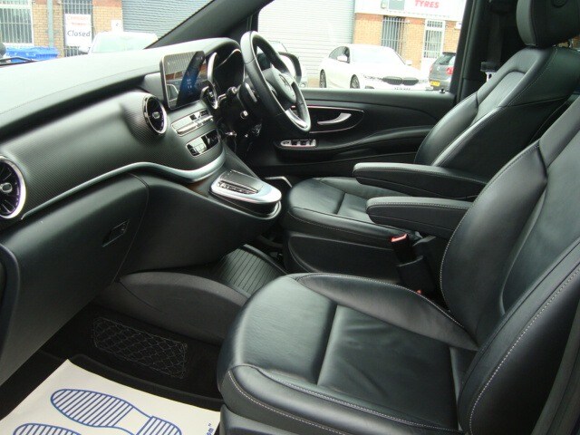 2022 Mercedes-Benz V-Class V300 d AMG Line 5dr 9G-Tronic [Long] MPV Diesel Automatic