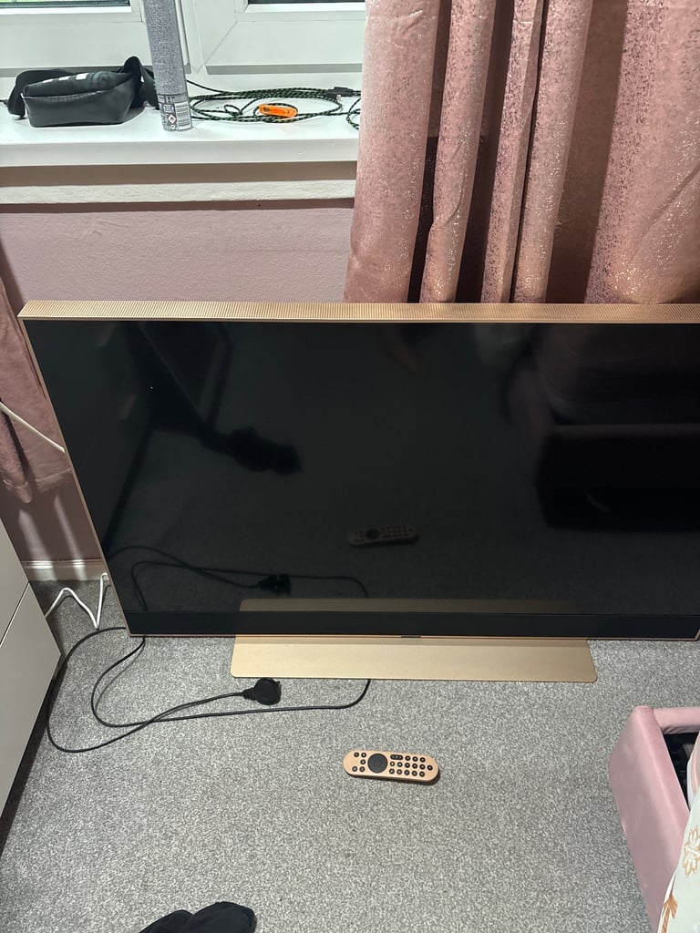 Sky tv 55 inch 