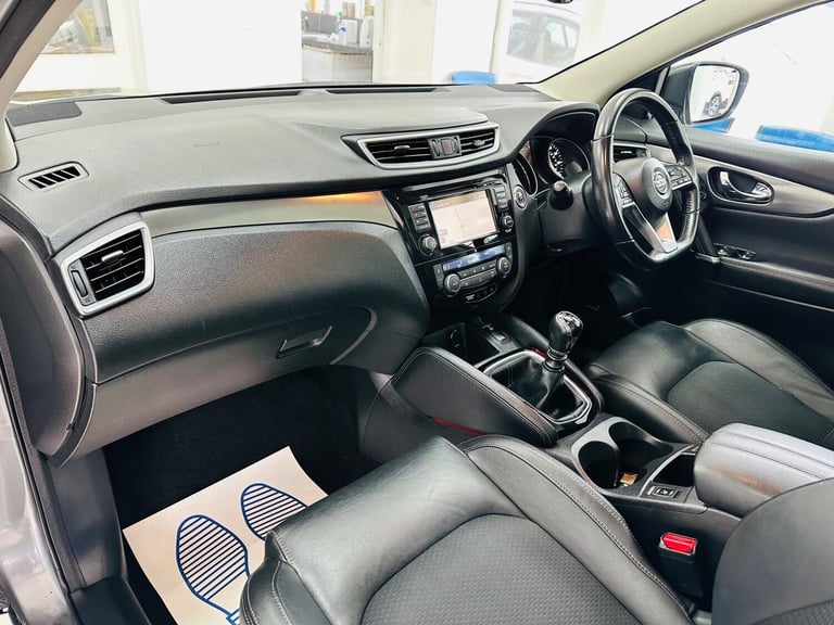 2018 Nissan Qashqai 1.5 dCi Tekna 5dr HATCHBACK DIESEL Manual