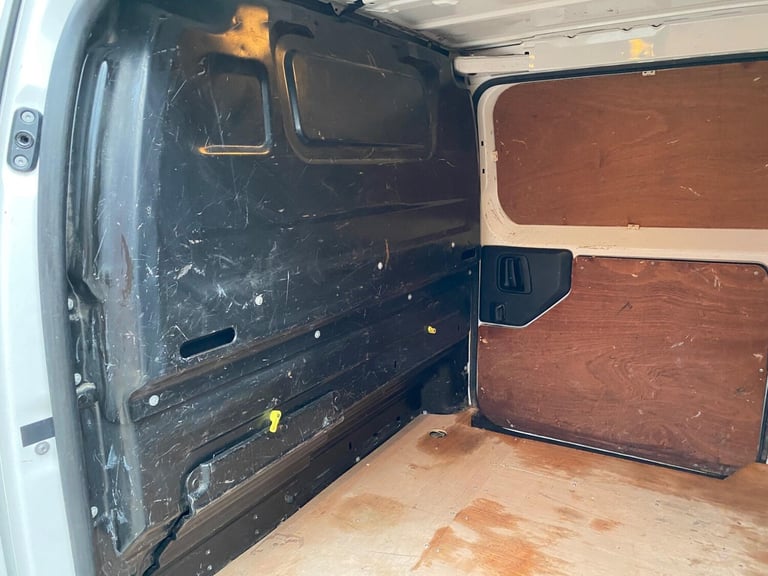 2019 Peugeot Expert 2.0 BlueHDi 1400 Professional Standard Panel Van MWB Euro 6 (s/s) 6dr PANEL V...