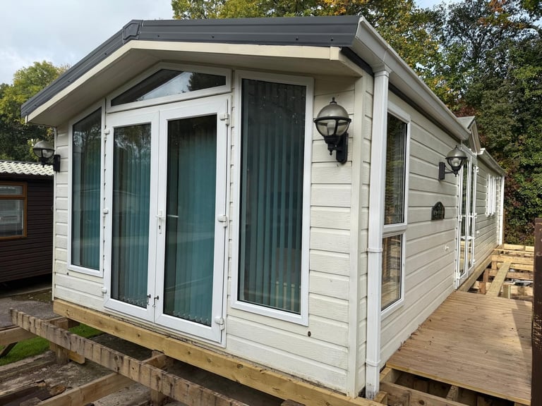 Static Off Site For Sale ABI New Horizon 40ft x 13ft, 2 Bedroom Caravan