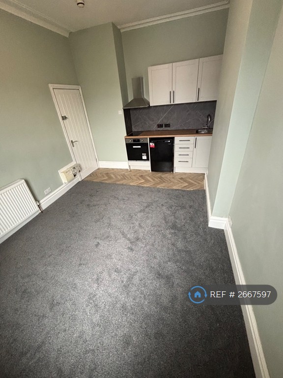 1 bedroom in Elliston Road, Bristol, BS6 (#2667597)
