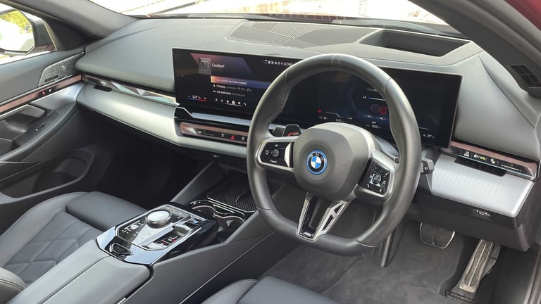  BMW i5 250kW eDrive40 M Sport Pro 84kWh 5dr Auto Estate Electric Automatic