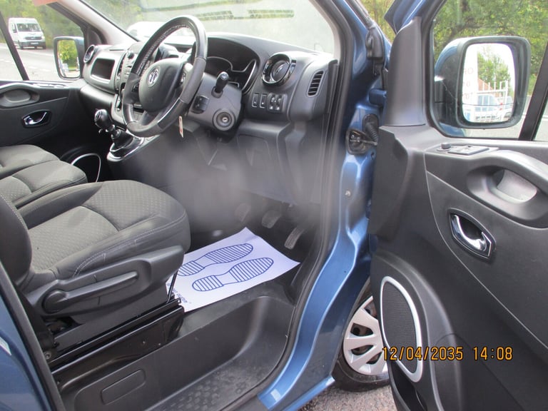 2015 Vauxhall Vivaro 2900 1.6CDTI BiTurbo 120PS ecoFLEX Sportive L2 H1 Van PANEL VAN Diesel Manual