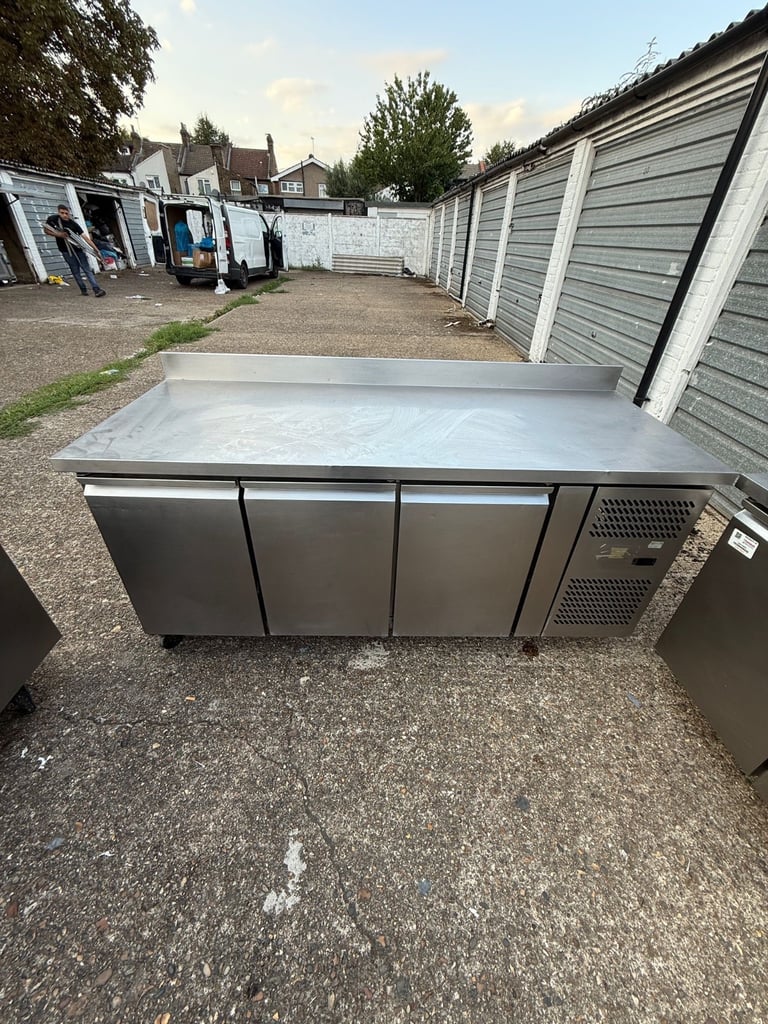 Commercial pizza fridge cafe shop restaurant Williams foster cafe shop restaurant 