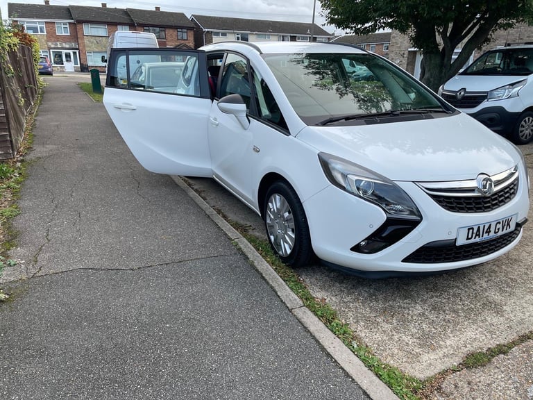 Vauxhall, ZAFIRA, MPV, 2014, Other, 1956 (cc), 5 doors