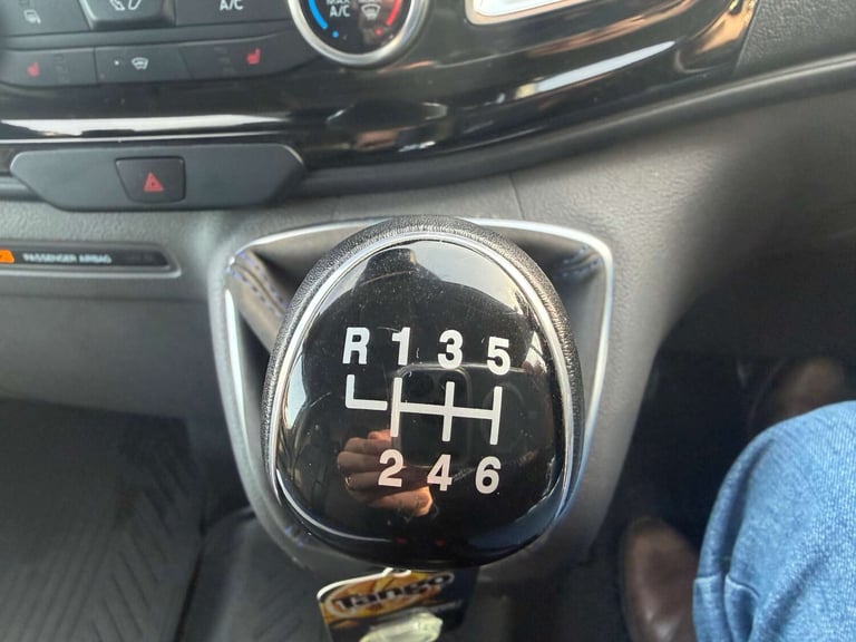 2023 Ford Transit Custom 2.0 EcoBlue 170ps Low Roof Limited Van PANEL VAN DIESEL Manual