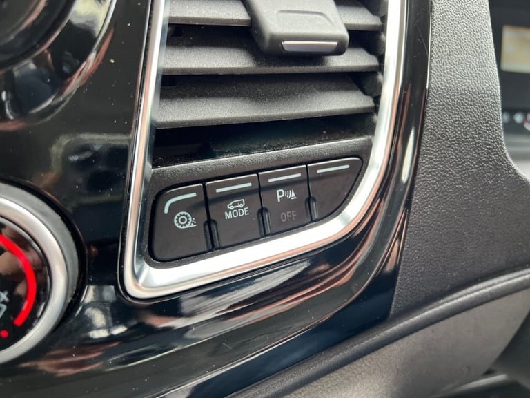 2023 Ford Transit Custom 2.0 300 EcoBlue Limited Panel Van 5dr Diesel Manual L2 H1 Euro 6 (s/s) (...