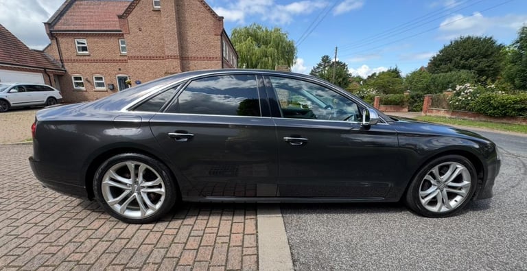 2016 AUDI S8 4.0 TFSi V8 QUATTRO GENUINE 71,000 MILES DRIVES SUPERB STUNNING CAR