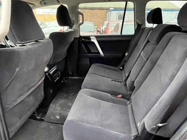 2022 Toyota Land Cruiser 2.8D Active Auto 4WD Euro 6 (s/s) 5dr (7 Seat) ESTATE Diesel Automatic