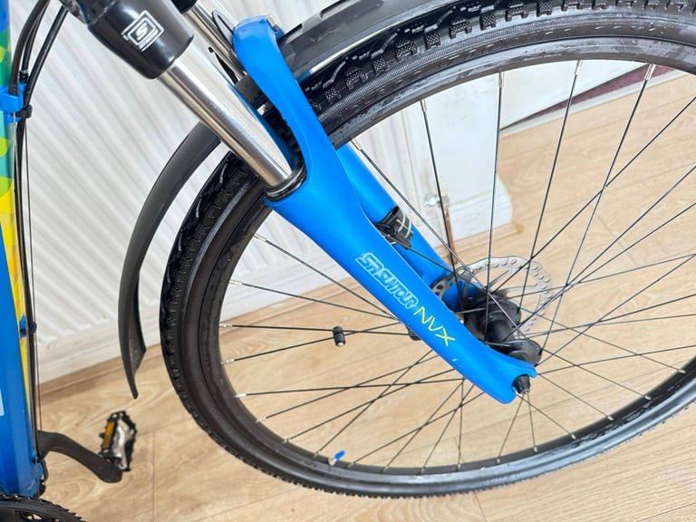 Carerra crossfire 2 hybrid bike in very good condition all fully working 