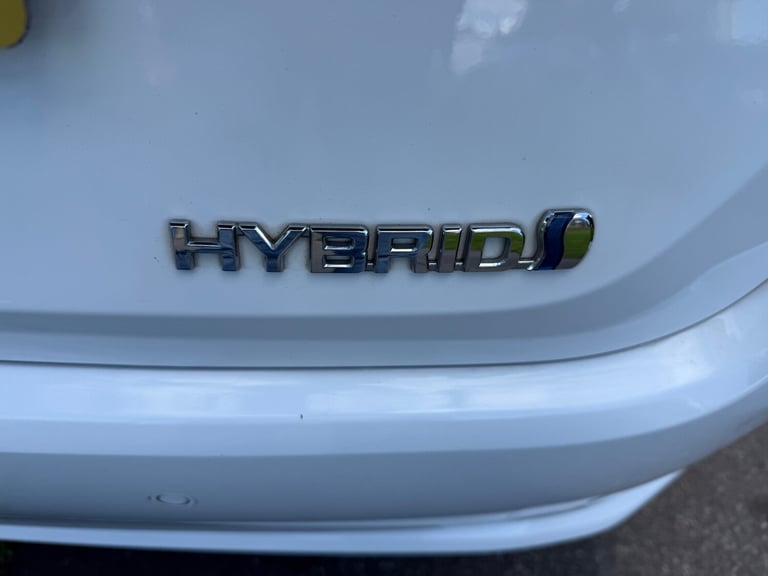 2020 Toyota Corolla 1.8 VVT-i Hybrid Icon Tech 4dr CVT SALOON Petrol/Electric Hybrid Automatic