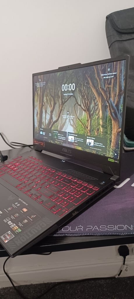 Gaming Laptop / RTX 4060 / 144Hz / 16GB RAM DDR5 / 1TB Nvme