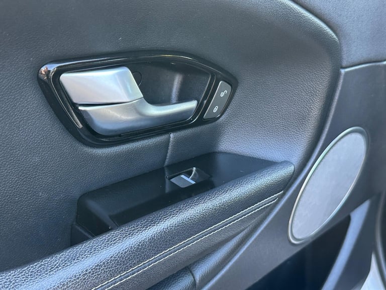 2016 Land Rover Range Rover Evoque 2.0 TD4 SE Tech Auto 4WD Euro 6 (s/s) 5dr ESTATE Diesel Automatic