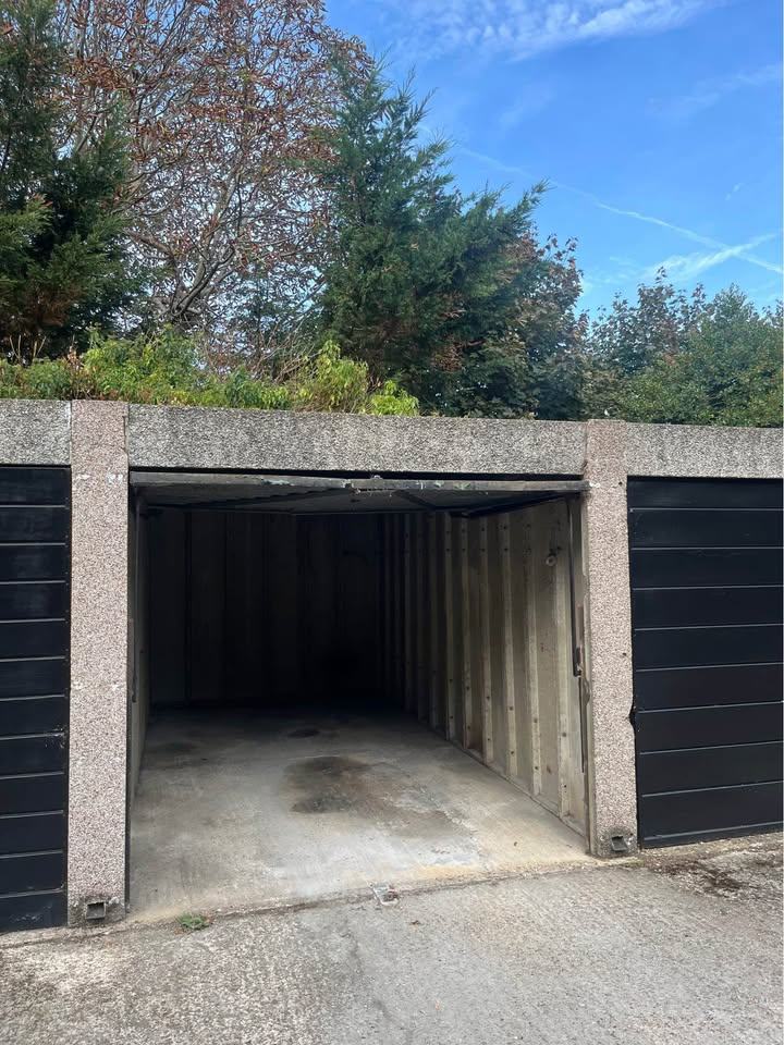 Garage Rental in Beckenham, South East London