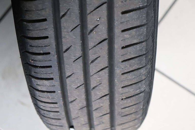 2016 Toyota Yaris 1.3 Yaris Icon VVT-I 5dr Hatchback Petrol Manual