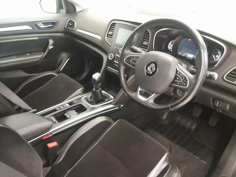 2017 Renault Megane 1.6 dCi Dynamique Nav Hatchback 5dr Diesel Manual Euro 6 (s/s) (130 ps) ++ HA...