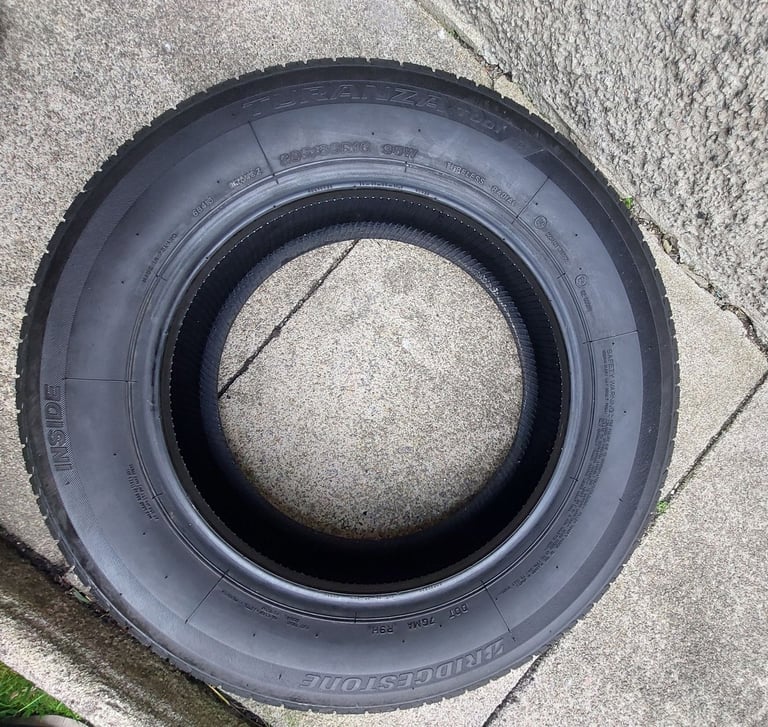 1 Bridgestone Turanza T001 205/65/16 95W Nearly New Tyre with 7mm Tread (£196 New)