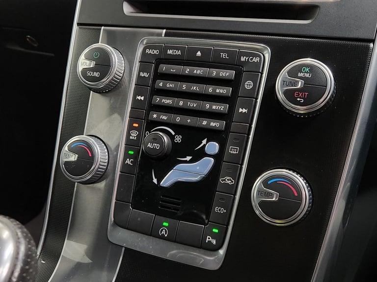 2017 Volvo S60 2.0 D3 R-Design Lux Nav Saloon 4dr Diesel Auto Euro 6 (s/s) (150 ps) Saloon Diesel...