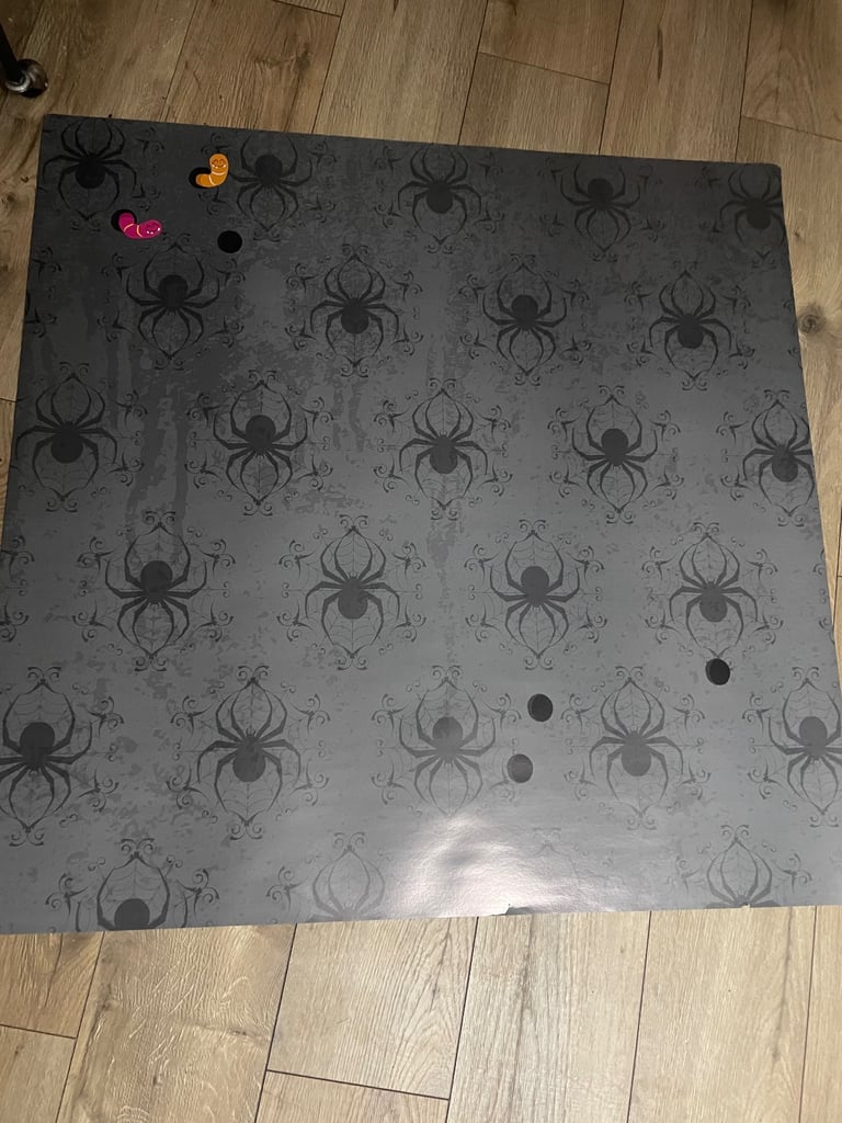 Free 7 x large card backdrops
