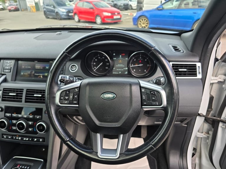 2018 Land Rover Discovery Sport 2.0 TD4 Landmark SUV 5dr Diesel Auto 4WD Euro 6 (s/s) (180 ps) ES...