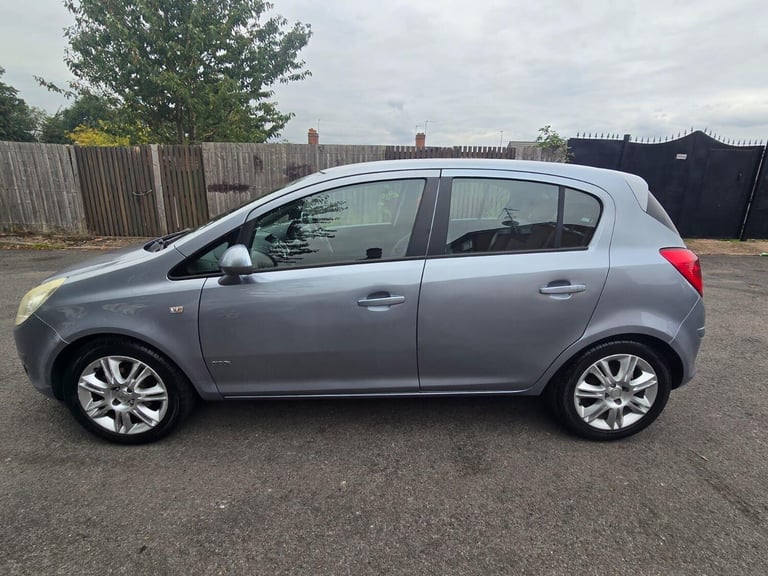2009 Vauxhall Corsa 1.4i 16V Design 5dr Auto HATCHBACK PETROL Automatic