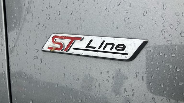 2023 Ford Puma 1.0 EcoBoost Hybrid mHEV ST-Line 5dr HATCHBACK PETROL Manual