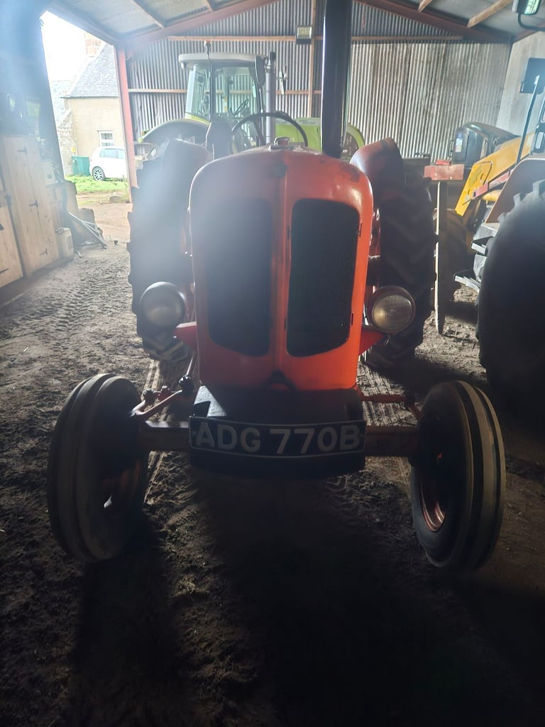 image for Nuffield 460 tractor 