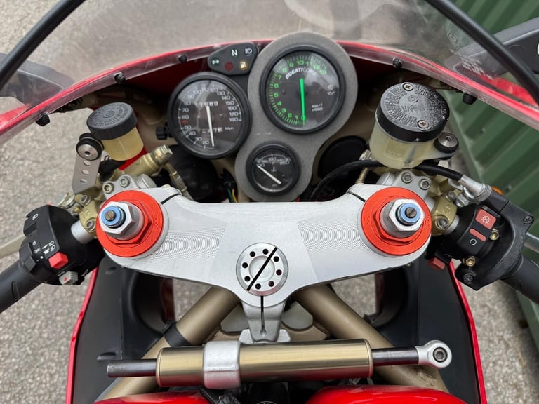 Ducati 748 BP Red 2000 Model 11000 miles Excellent History Belts Changed Termis