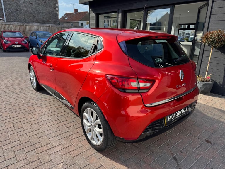 2016 Renault Clio 0.9 TCe Dynamique Nav Euro 6 (s/s) 5dr HATCHBACK Petrol Manual