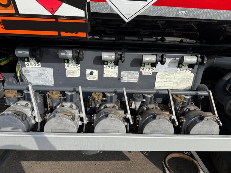 2017 SCANIA P320 20,000 LITRE FUEL TANKER 