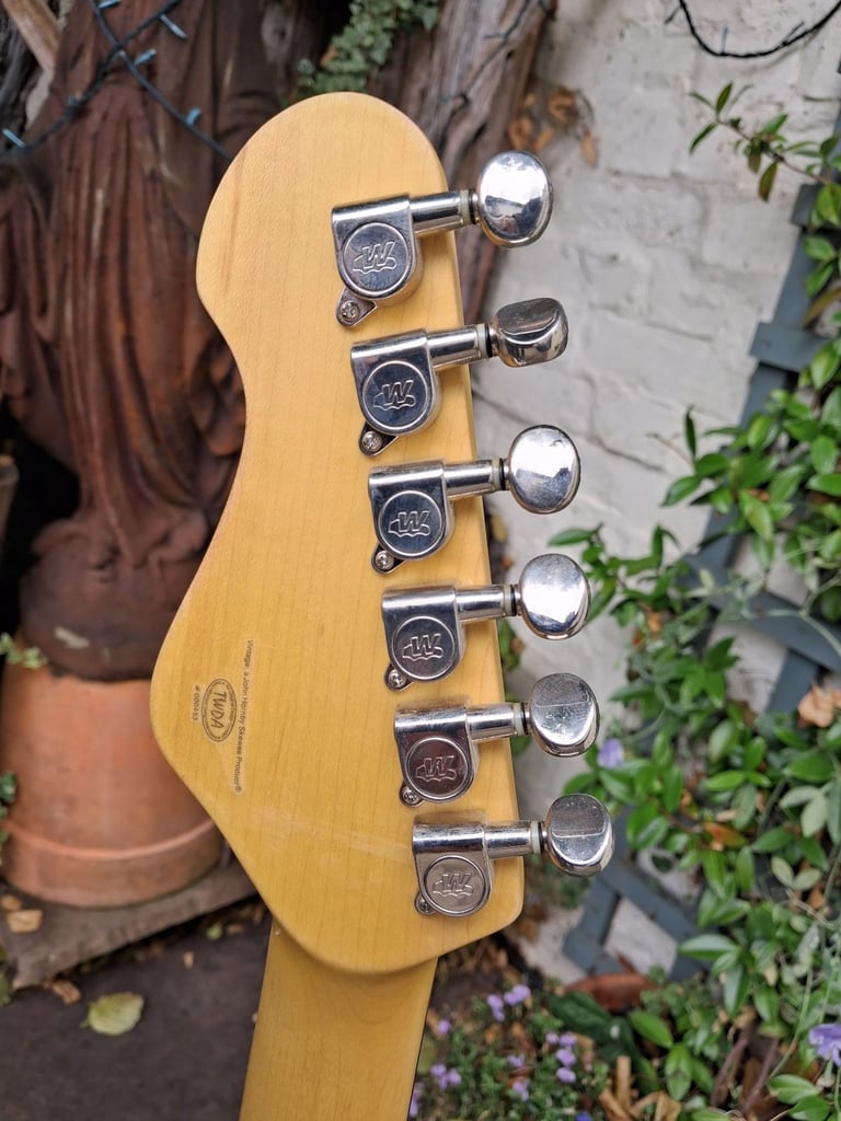 JHS Vintage Advance AV6 Laguna Blue Electric Guitar. New/old stock. Unplayed.