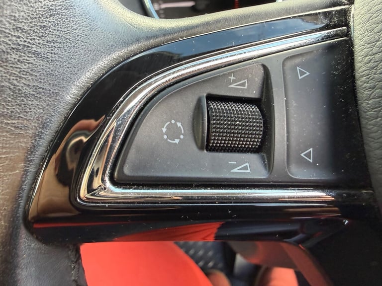 2015 Skoda Yeti 1.2 TSI SE L Outdoor DSG Euro 6 (s/s) 5dr HATCHBACK Petrol Automatic