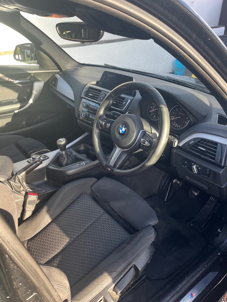BMW, 1 SERIES, Hatchback, 2016, Manual, 1499 (cc), 5 doors