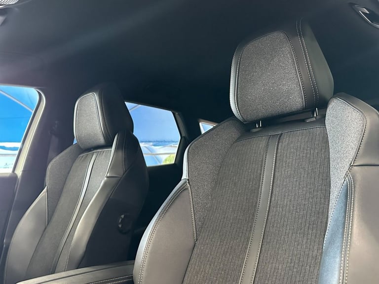 2019 Peugeot 3008 1.5 BlueHDi GT Line SUV 5dr Diesel EAT Euro 6 (s/s) (130 ps) HATCHBACK Diesel A...