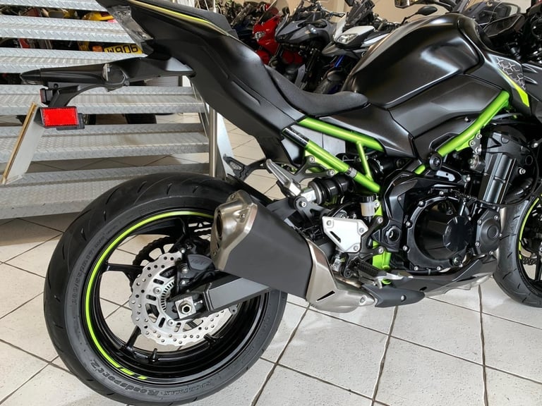Kawasaki Z900 2021