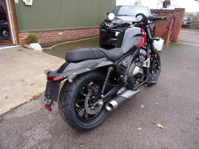Moto Morini Calibro 700 2025