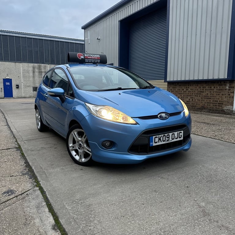 image for FORD FIESTA 1.6 Zetec S Blue Manual Petrol 2009