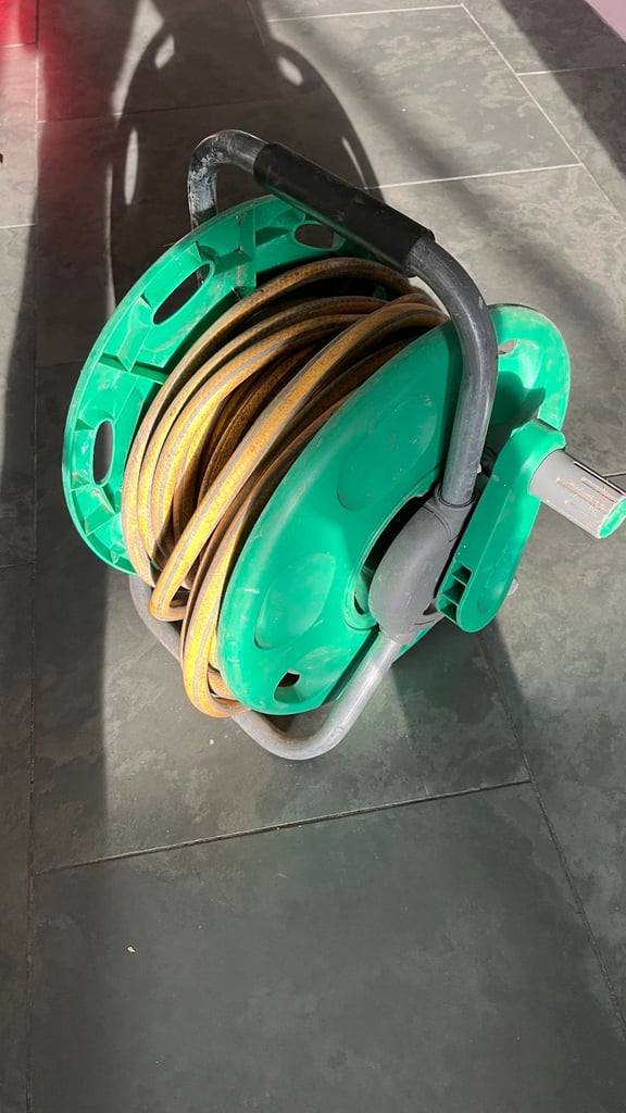 Garden Hose With Reel & Spray Gun Attachment 