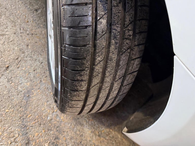 FORD TRANSIT CONNECT 1.5 240 EcoBlue Limited L2 Euro 6 (s/s) 5dr 2019