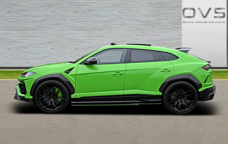 LAMBORGHINI URUS [URBAN NERO] 4.0T V8 BI-TURBO PETROL AUTO 4X4 2022 [71] GREEN