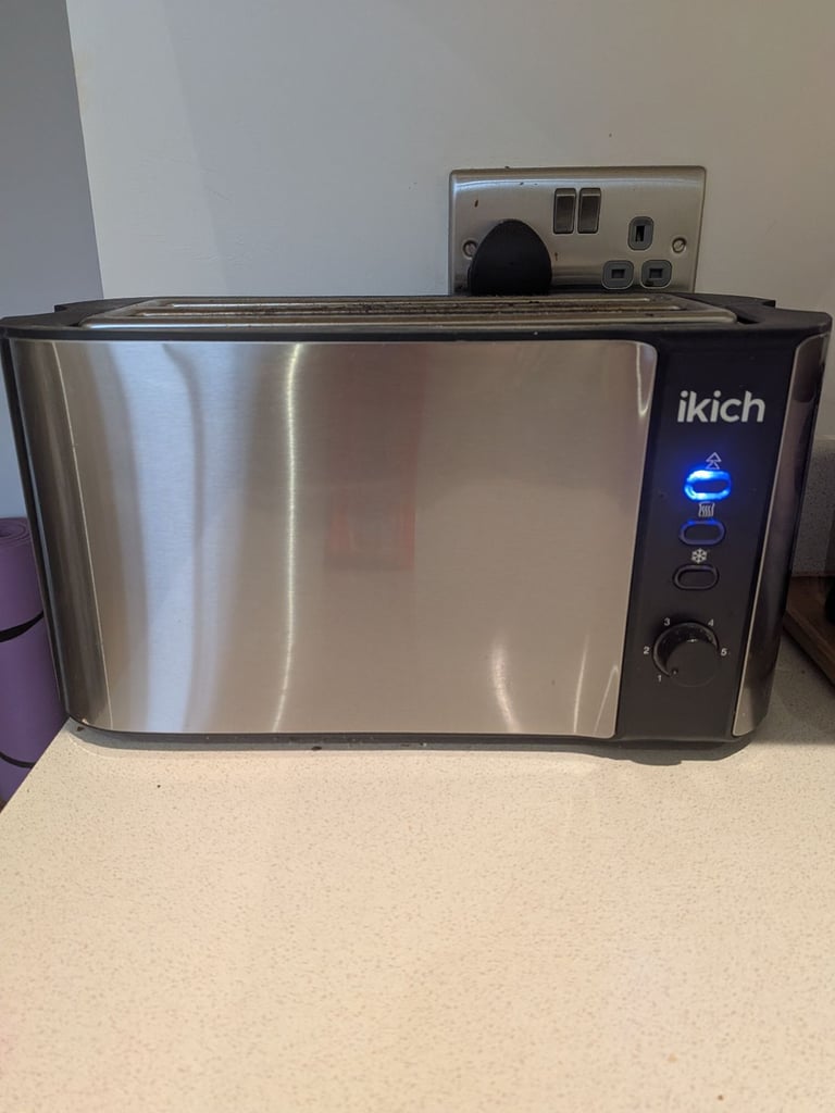 image for iKich 4 Slice Stainless Steel Toaster