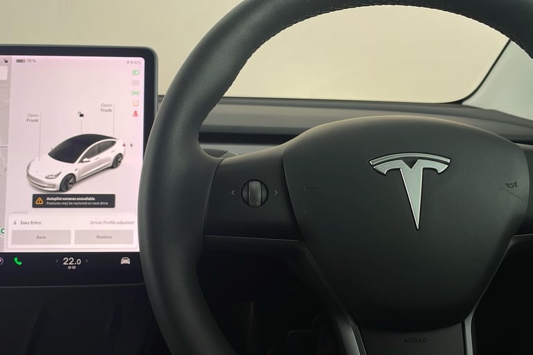  Tesla Model 3 dual Motor Long Range Saloon 4dr Electric Auto 4wde 346 Ps